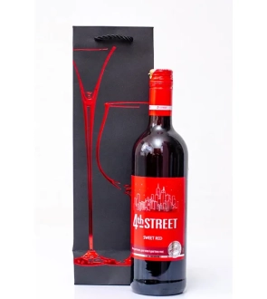 4th Street Red Sweet - 750Ml 600