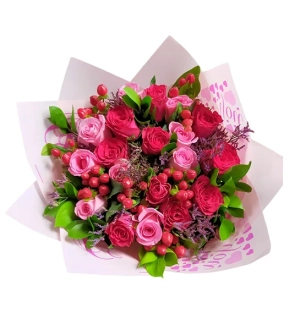 1. Love Bloom – Cheap Romantic Flowers