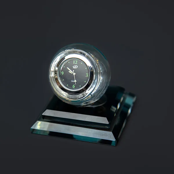 Intelligent Dashboard Clock Diffuser